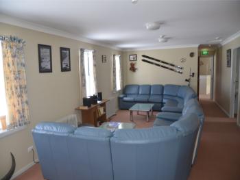 Cowra Ski Club Upstairs Lounge Upstairs Lounge